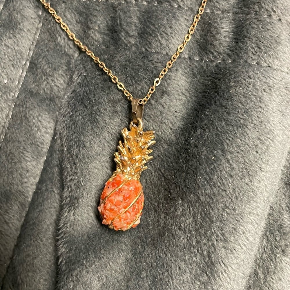 Vintage pineapple necklace